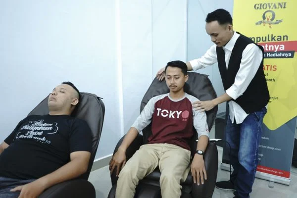 Back Massage With Chair